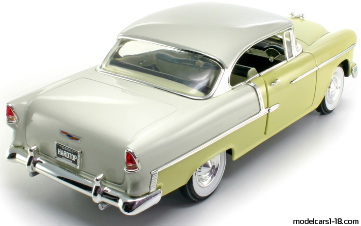 1955 - Chevrolet Bel Air ERTL 1/18 (Жёлтый / Белый) Задняя правая сторона