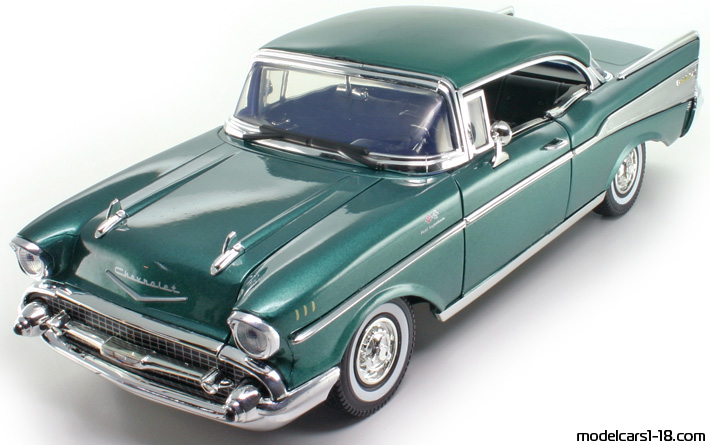 1957 - Chevrolet Bel Air Motor Max 1/18 (Зелёный) Передняя левая сторона