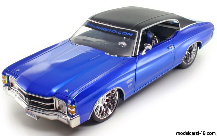 1971 - Chevrolet Chevelle SS 454 Maisto 1/18 (Синий / Чёрный) Передняя левая сторона