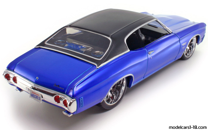 1971 - Chevrolet Chevelle SS 454 Maisto 1/18 (Синий / Чёрный) Задняя правая сторона