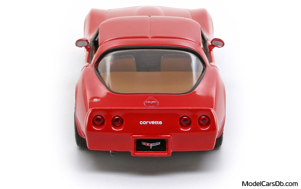 1980 - Chevrolet Corvette C3 IXO 1/43 (Kрасный) Сзади