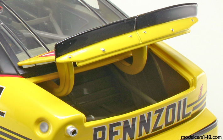 1998 - Chevrolet Monte Carlo Nascar Revell 1/18 (Жёлтый / Чёрный) Багажник / Поднимающиеся фары