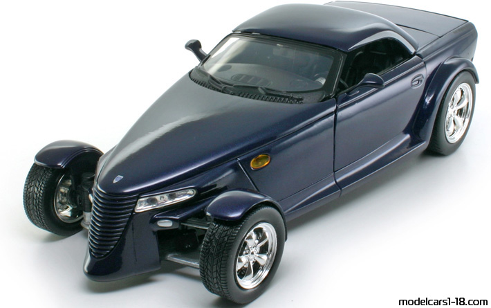 2001 - Chrysler Howler Concept Motor Max 1/18 (Синий) Передняя левая сторона