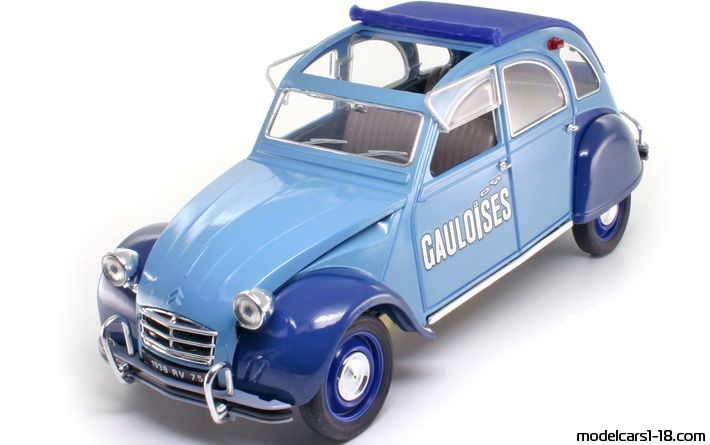 1966 - Citroen 2 CV Solido 1/17 (Blue / Синий) Передняя левая сторона
