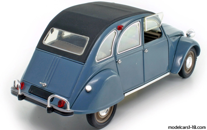 1966 - Citroen 2 CV Solido 1/17 (Синий) Задняя правая сторона