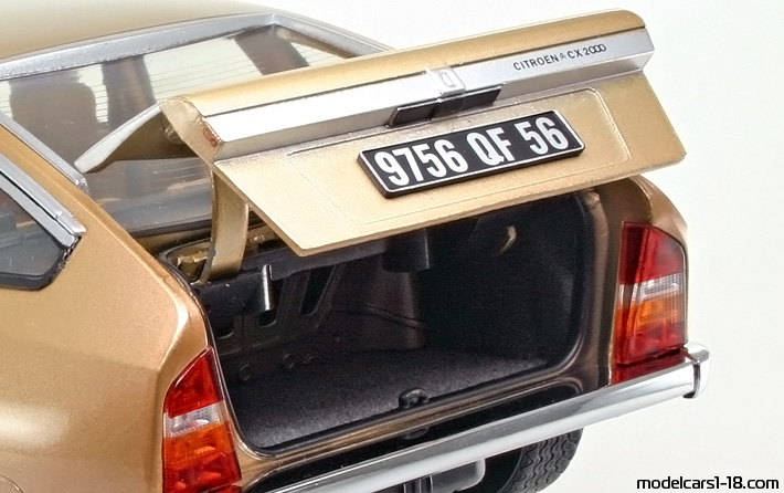 1974 - Citroen CX Norev 1/18 (Оранжевый) Багажник / Поднимающиеся фары