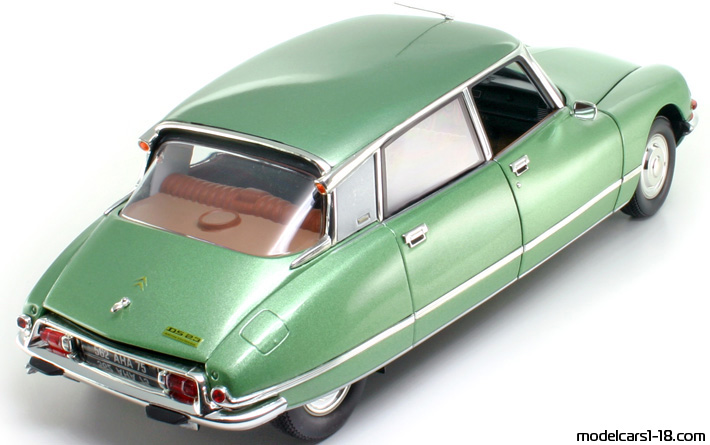 1972 - Citroen DS 23 Norev 1/18 (Зелёный) Задняя правая сторона