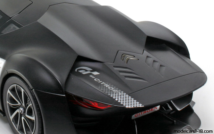 2008 - Citroen GT Concept Norev 1/18 (Чёрный) Двигатель