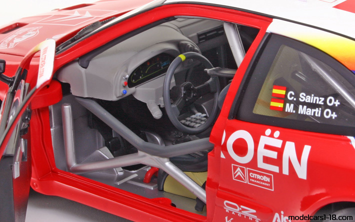 2003 - Citroen Xsara T4 WRC Solido 1/18 (Kрасный / Белый) Интерьер панель приборов