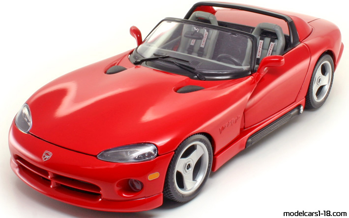 1992 - Dodge Viper RT/10 Bburago 1/18 (Kрасный) Передняя левая сторона