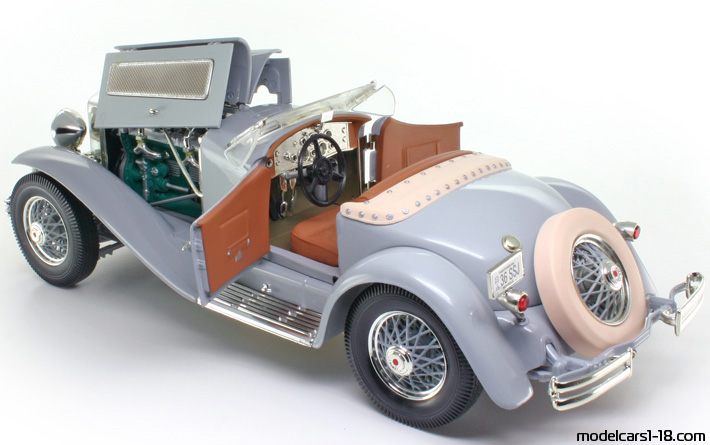 1935 - Duesenberg SSJ ERTL 1/18 (Серый  / Серый ) Открывающиеся части