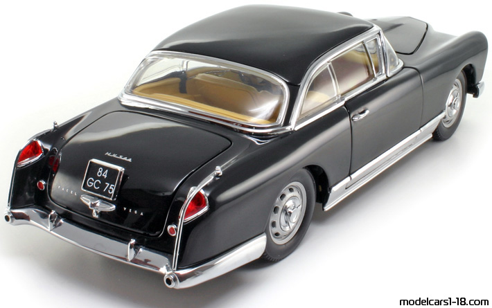 1957 - Facel Vega HK 500 Sun Star 1/18 (Чёрный) Задняя правая сторона