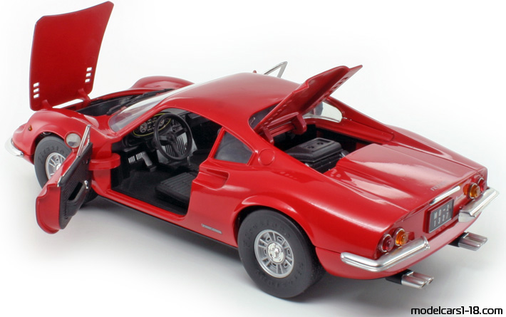 1967 - Ferrari 246 GT Dino Anson 1/18 (Kрасный) Открывающиеся части