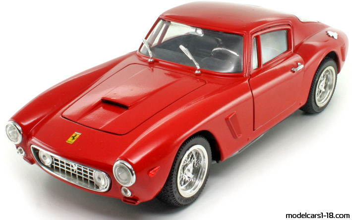 1961 - Ferrari 250 GT Berlinetta SWB Competizione Jouef Evolution 1/18 (Kрасный) Передняя левая сторона