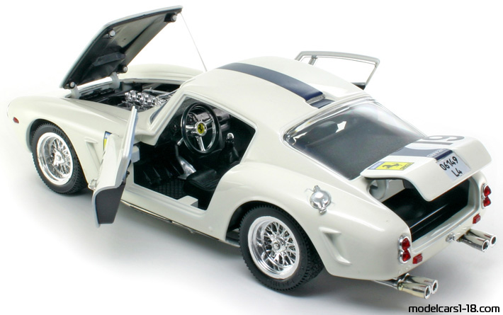 1961 - Ferrari 250 GT Berlinetta SWB Competizione Jouef Evolution 1/18 (Белый / Синий) Открывающиеся части