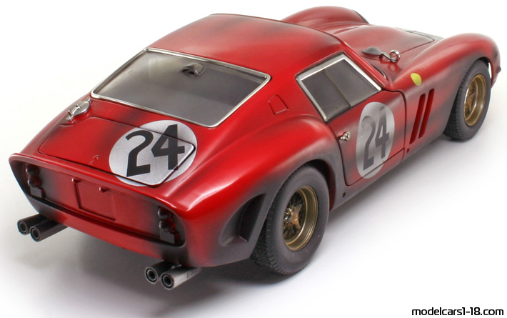 1963 - Ferrari 250 GTO Hot Wheels 1/18 (Kрасный / Белый) Задняя правая сторона