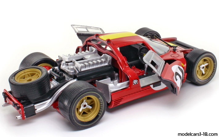 1967 - Ferrari 330 P4 Jouef Evolution 1/18 (Kрасный / Жёлтый) Открывающиеся части