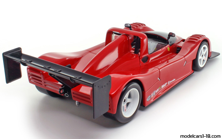 1993 - Ferrari 333 SP Hot Wheels 1/18 (Kрасный) Задняя правая сторона