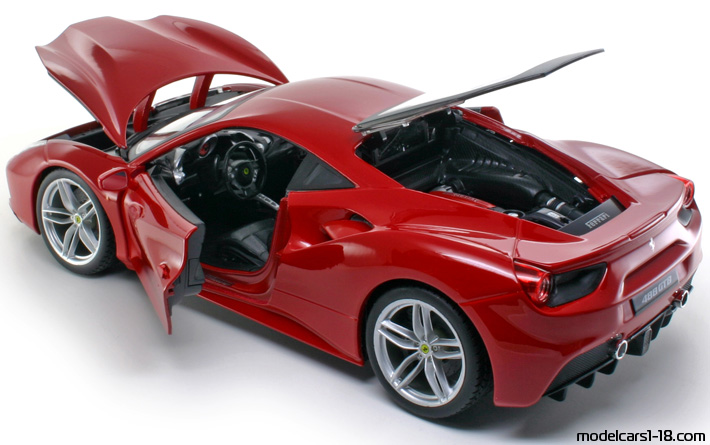 2015 - Ferrari 488 GTB Bburago 1/18 (Kрасный) Открывающиеся части