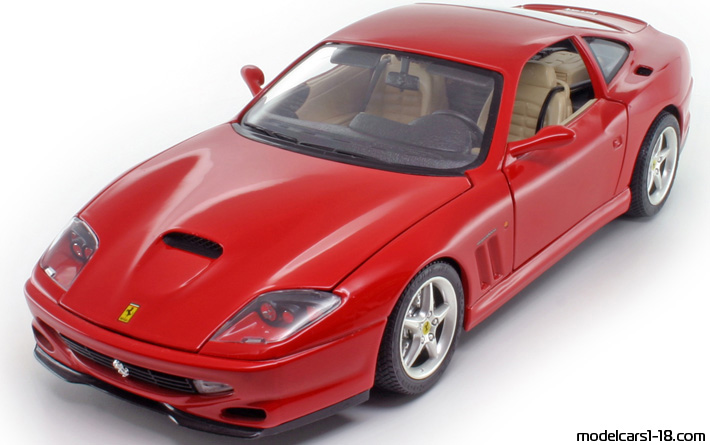 1996 - Ferrari 550 Maranello Bburago 1/18 (Kрасный) Передняя левая сторона