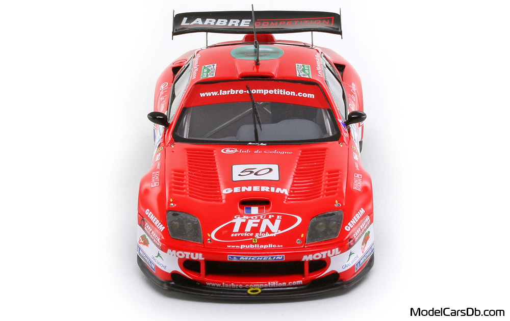 2005 - Ferrari 550 Maranello Red Line 1/43 (Kрасный / Белый) Спереди