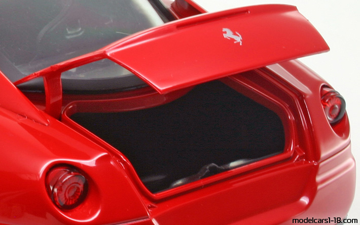 2006 - Ferrari 599 GTB Fiorano Hot Wheels 1/18 (Kрасный) Багажник / Поднимающиеся фары