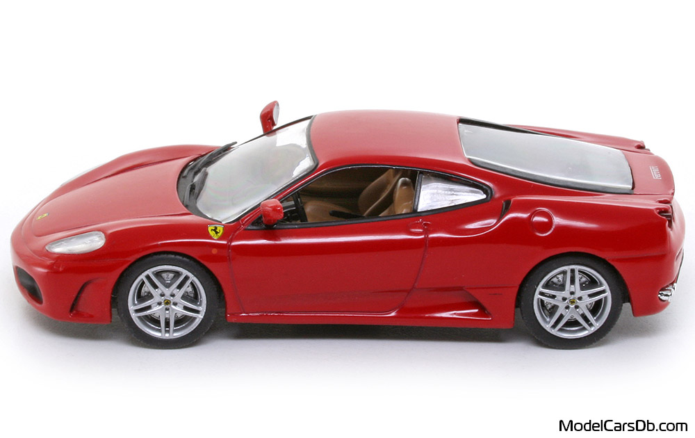 2005 - Ferrari F430 Altaya 1/43 (Red) Сторона