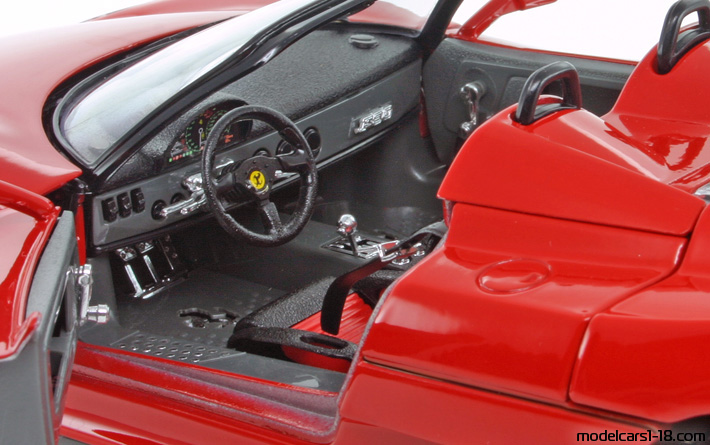 1995 - Ferrari F50 Bburago 1/18 (Kрасный) Интерьер панель приборов