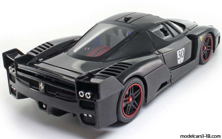 2005 - Ferrari FXX Elite 1/18 (Чёрный) Задняя правая сторона