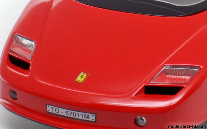 1989 - Ferrari Mythos Concept Guiloy 1/18 (Kрасный) Багажник / Поднимающиеся фары