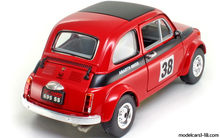 1963 - Fiat 500 Abarth 695 SS Road Signature 1/18 (Kрасный / Чёрный) Задняя правая сторона