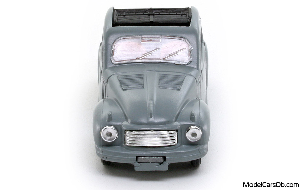 1949 - Fiat 500C Topolino Brumm 1/43 (Серый ) Спереди