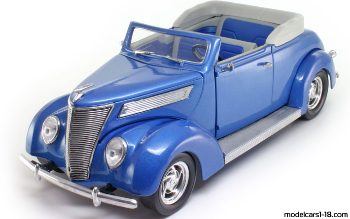 1937 - Ford Convertible Road Legends 1/18 (Синий) Передняя левая сторона