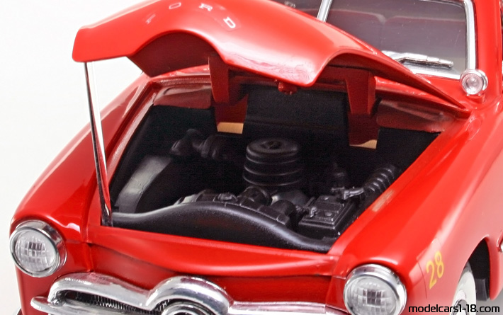 1949 - Ford Coupe Fire Dept Mira 1/18 (Kрасный) Двигатель