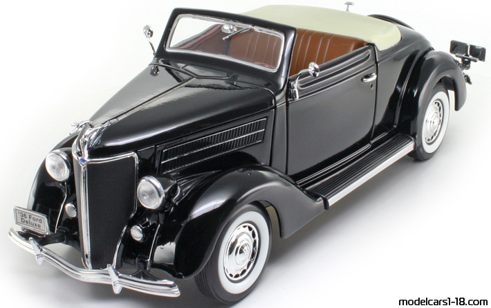 1936 - Ford Deluxe Welly 1/18 (Чёрный) Передняя левая сторона