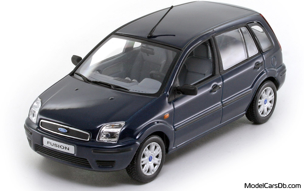 2002 - Ford Fusion Minichamps 1/43 (Синий) Передняя левая сторона