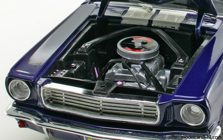 1966 - Ford Mustang Shelby GT350 Jouef Evolution 1/18 (Синий / Белый) Двигатель