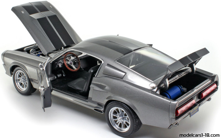 1967 - Ford Mustang Shelby GT500 Eleanor Shelby Collectibles 1/18 (Серый  / Чёрный) Открывающиеся части