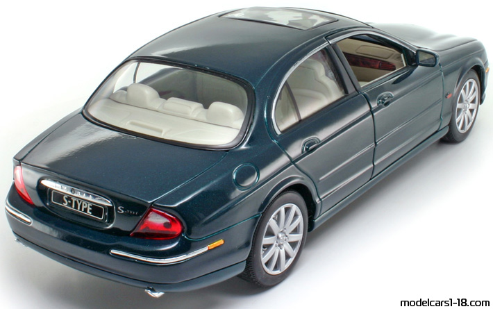 1999 - Jaguar S-Type Welly 1/18 (Зелёный) Задняя правая сторона