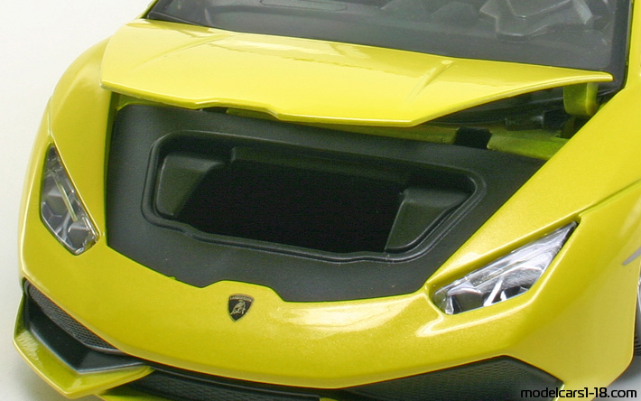 2014 - Lamborghini Huracan LP610-4 Bburago 1/18 (Жёлтый) Багажник / Поднимающиеся фары