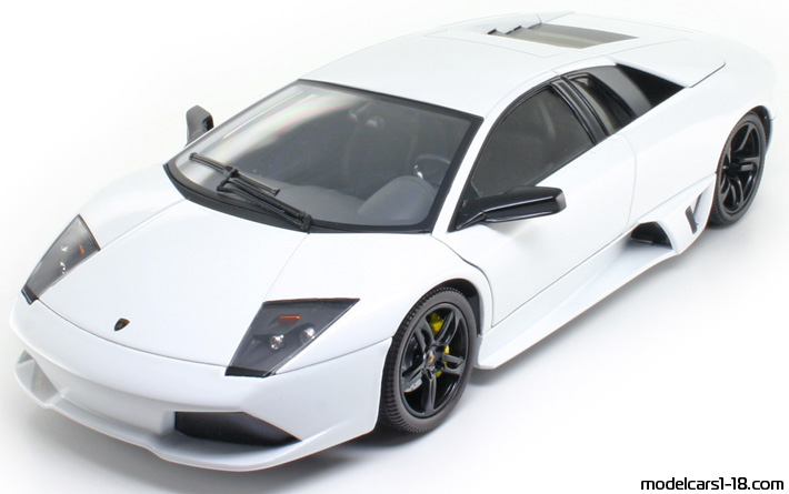 2007 - Lamborghini Murcielago LP640 Norev 1/18 (Белый) Передняя левая сторона