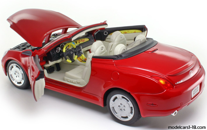 2001 - Lexus SC 430 Welly 1/18 (Kрасный) Открывающиеся части