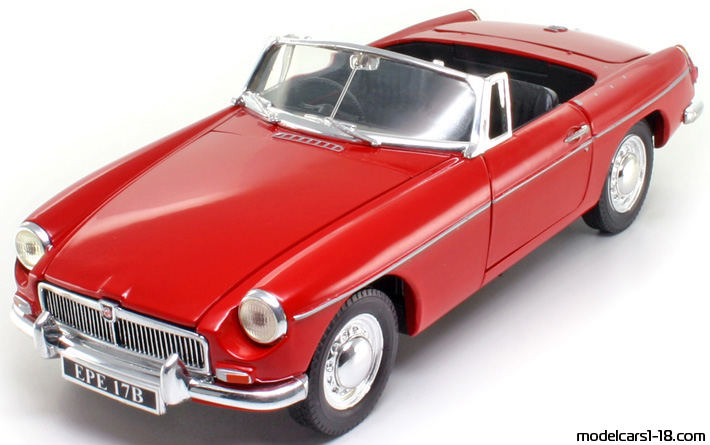 1963 - MG MGB MkI Corgi 1/18 (Kрасный) Передняя левая сторона