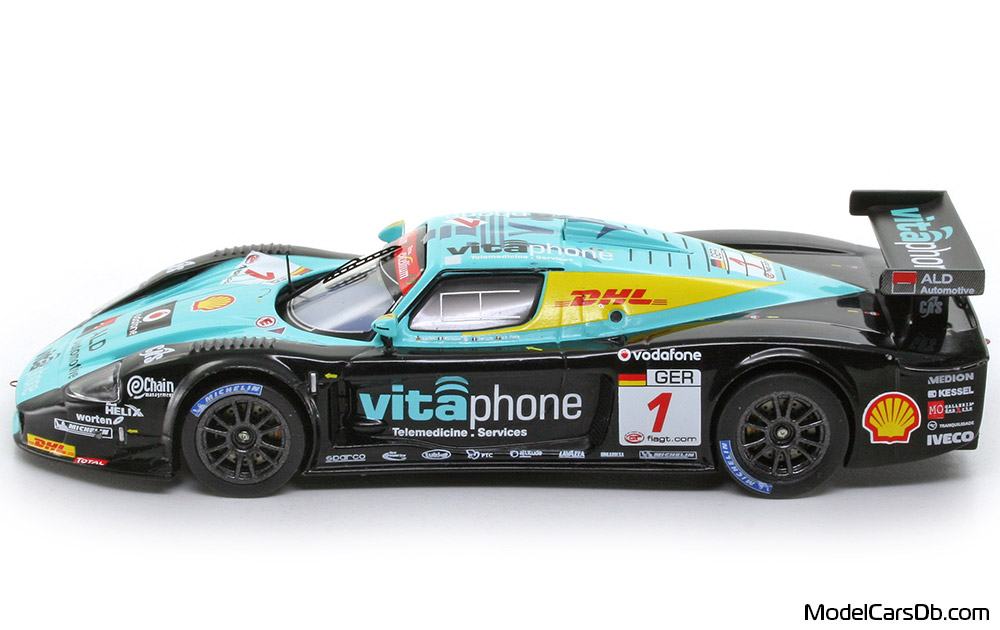 2008 - Maserati MC12 GT1 IXO 1/43 (Чёрный / Синий) Сторона