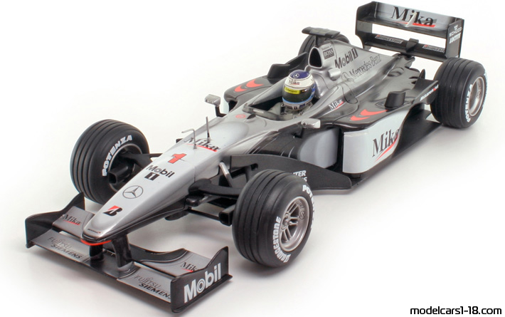 2000 - McLaren Mercedes MP4-15 Hot Wheels 1/18 (Светло-серебристый / Чёрный) Передняя левая сторона