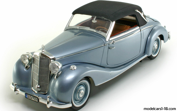 1949 - Mercedes 170 S (W191) Signature Models 1/18 (Синий) Передняя левая сторона