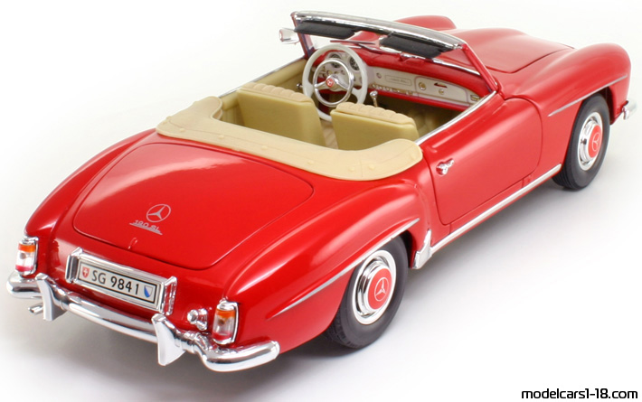 1955 - Mercedes 190 SL (R121) Welly 1/18 (Kрасный) Задняя правая сторона