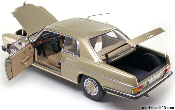 1971 - Mercedes 280 C (W114) AutoArt 1/18 (Золотой ) Открывающиеся части