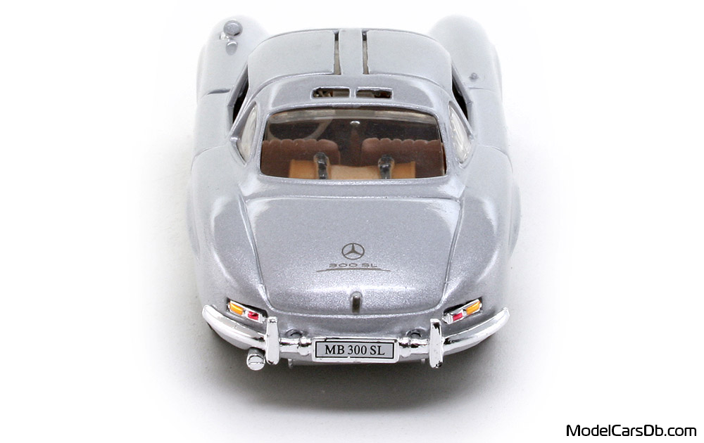 1954 - Mercedes 300 SL (W198) DeAgostini 1/43 (Серебристый) Сзади
