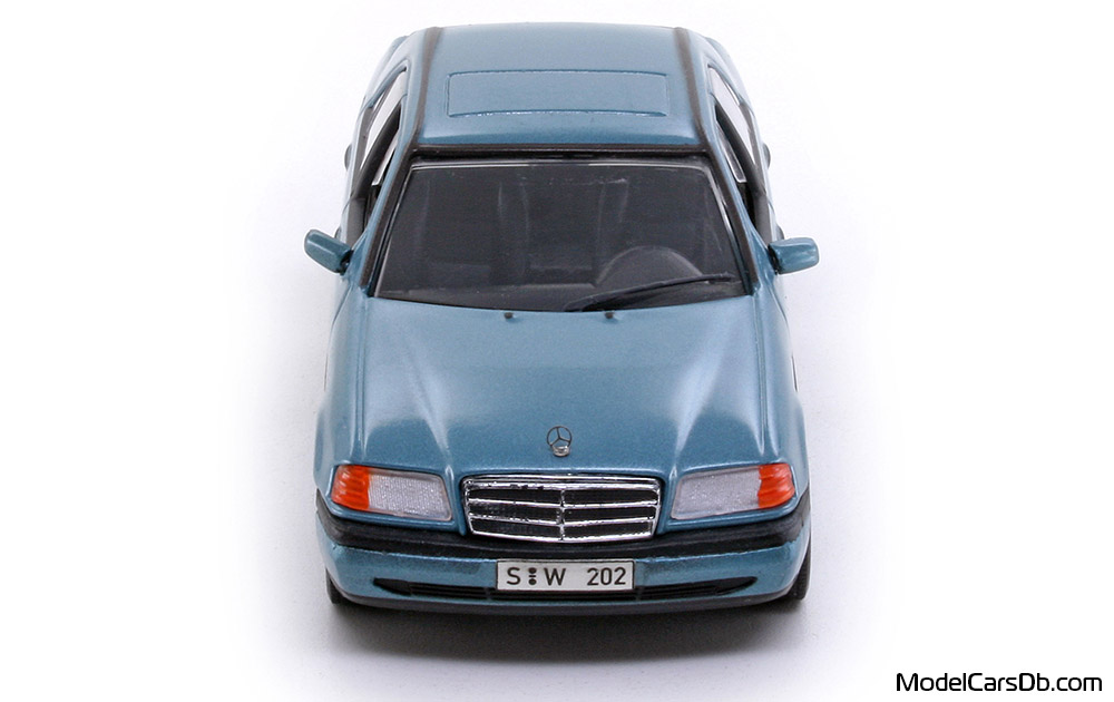 1993 - Mercedes C 220 (W202) Minichamps 1/43 (Синий) Спереди